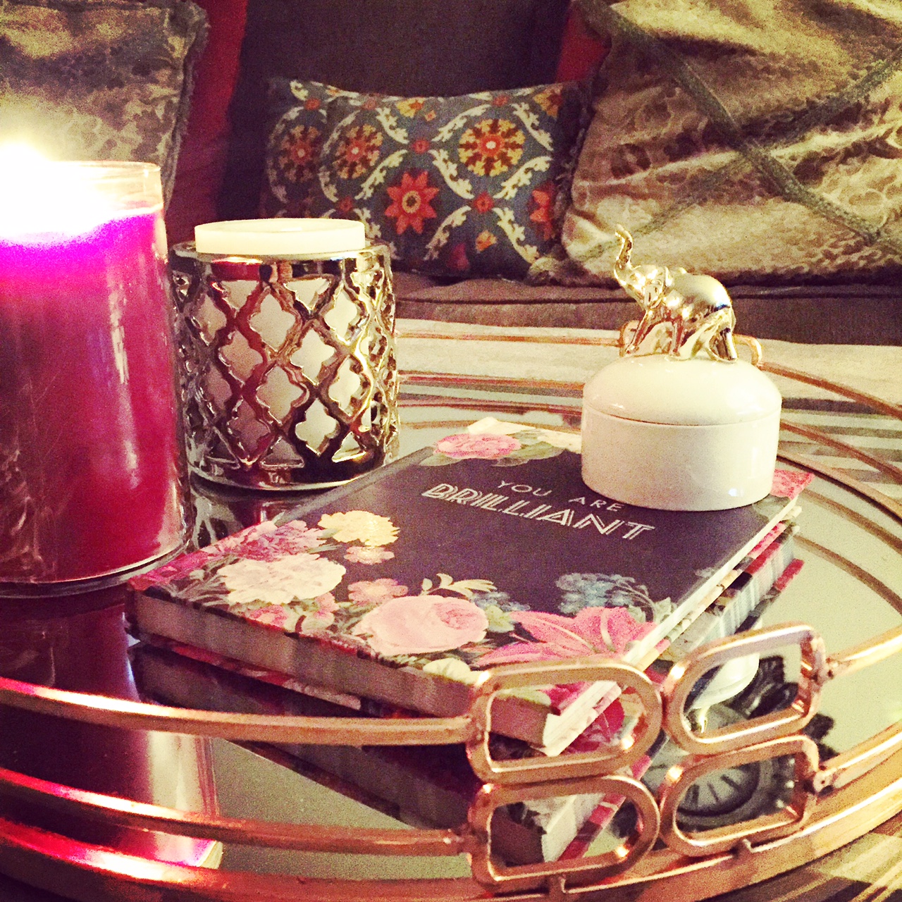 Coffee table styling - It's Simply Lindsay